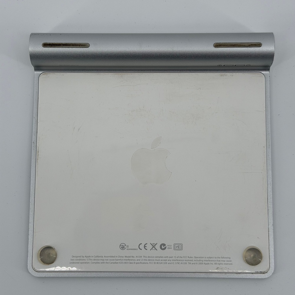 Apple Magic Trackpad Unisex OS Silver A1339 Wireless Bluetooth Multi-Touch - Picture 7 of 7
